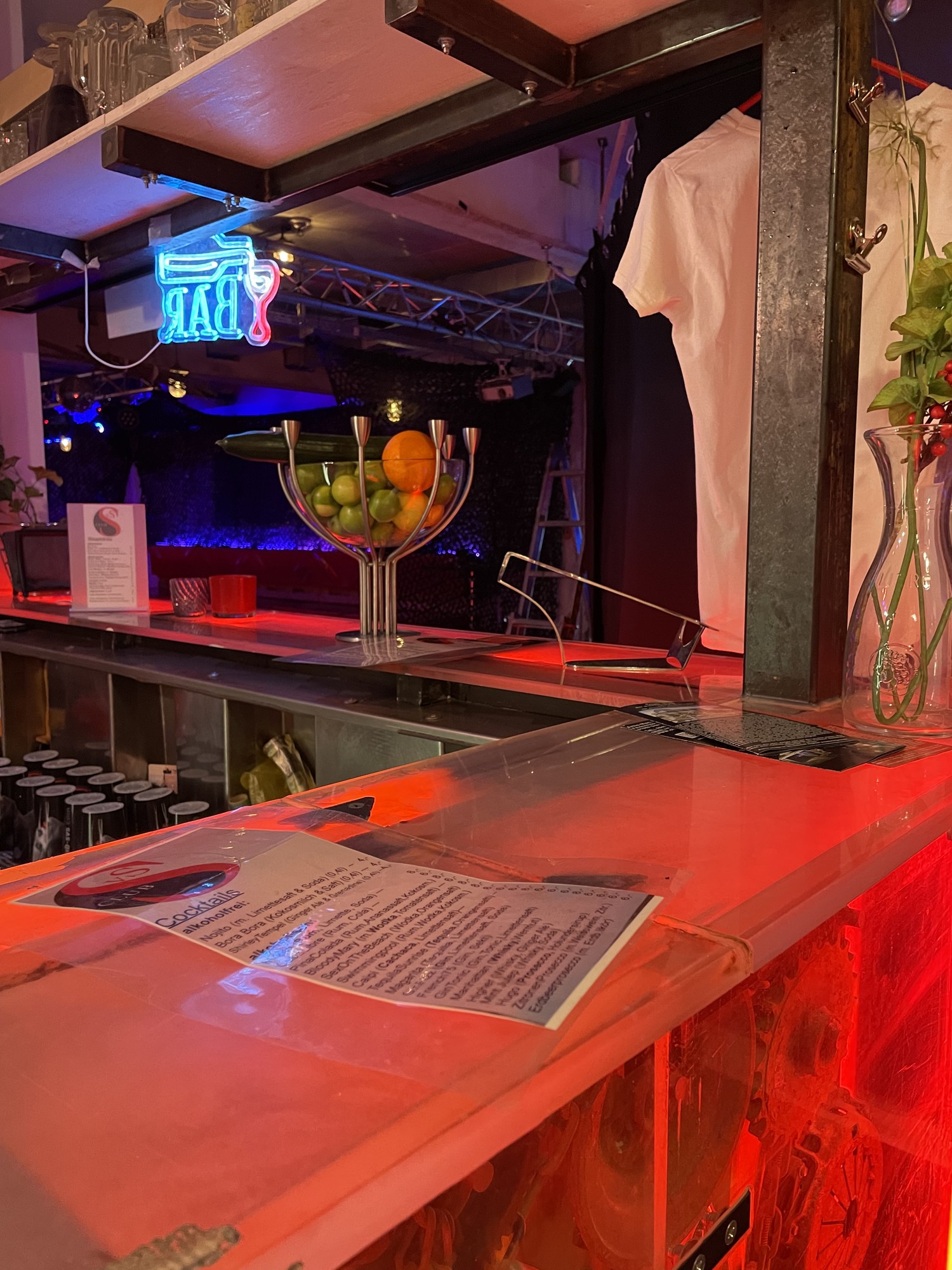 Bar, Detailansicht