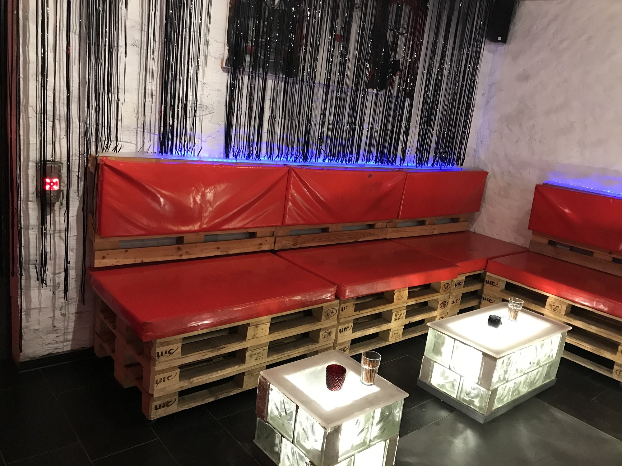 Dancefloor, Detailansicht