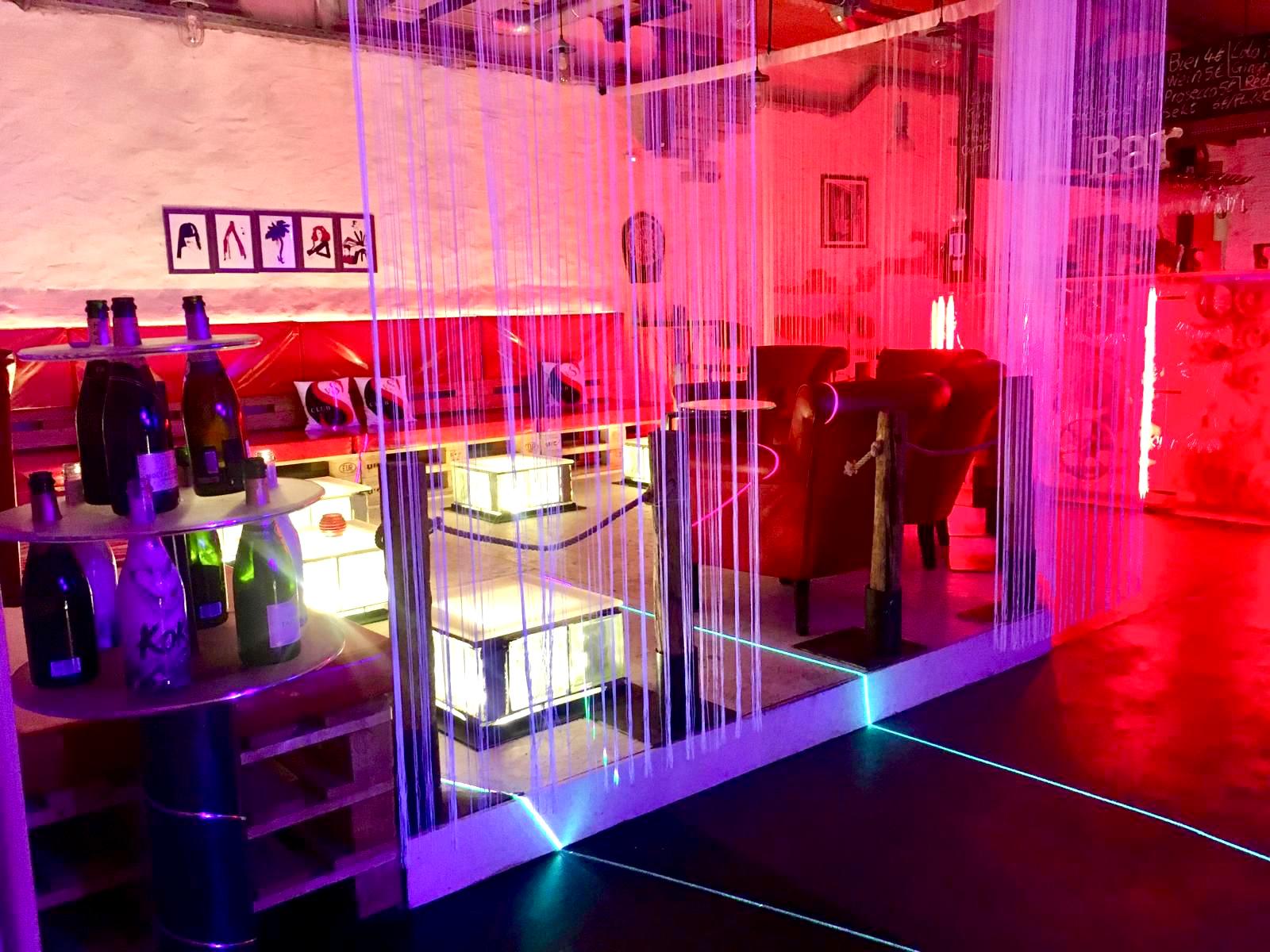 Dancefloor, Detailansicht